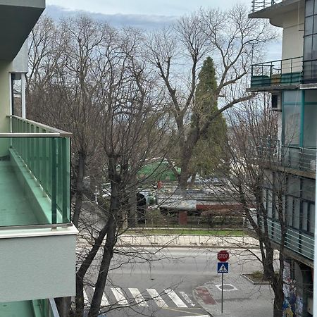Лукс На Море Luxury Apartment In Downtown With Garage Warna Zewnętrze zdjęcie