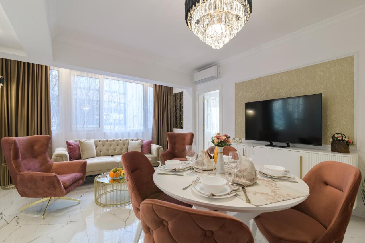 Лукс На Море Luxury Apartment In Downtown With Garage Warna Zewnętrze zdjęcie