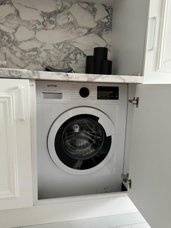 Лукс На Море Luxury Apartment In Downtown With Garage Warna Zewnętrze zdjęcie